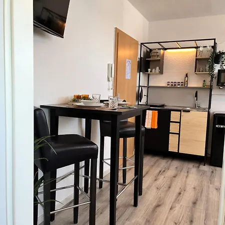 Pelikan Hahn Апартаменты